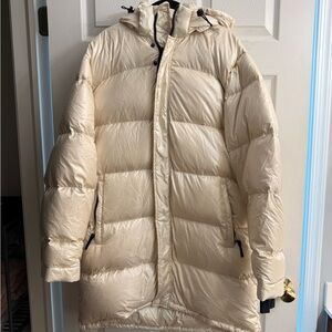 Aritzia Cream Puffer Jacket